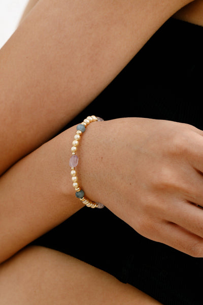 Buttercream Pearl with Lavender Mica Bracelet