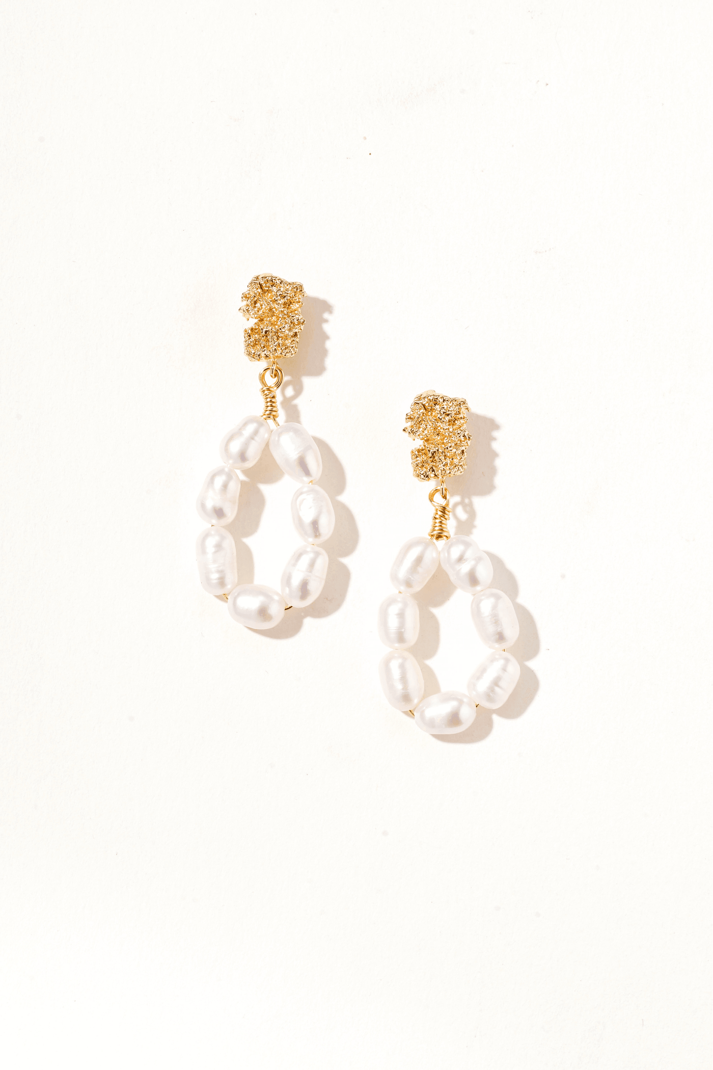 Elysia Pearl Hoop Earrings