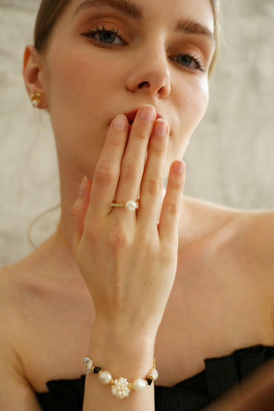 Geometric Pearl Ring