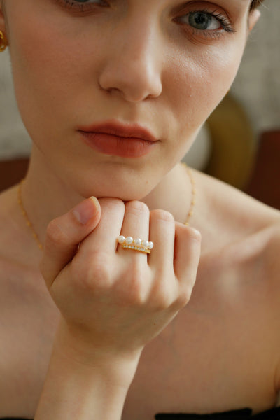 Moonlit Pearl Line Ring