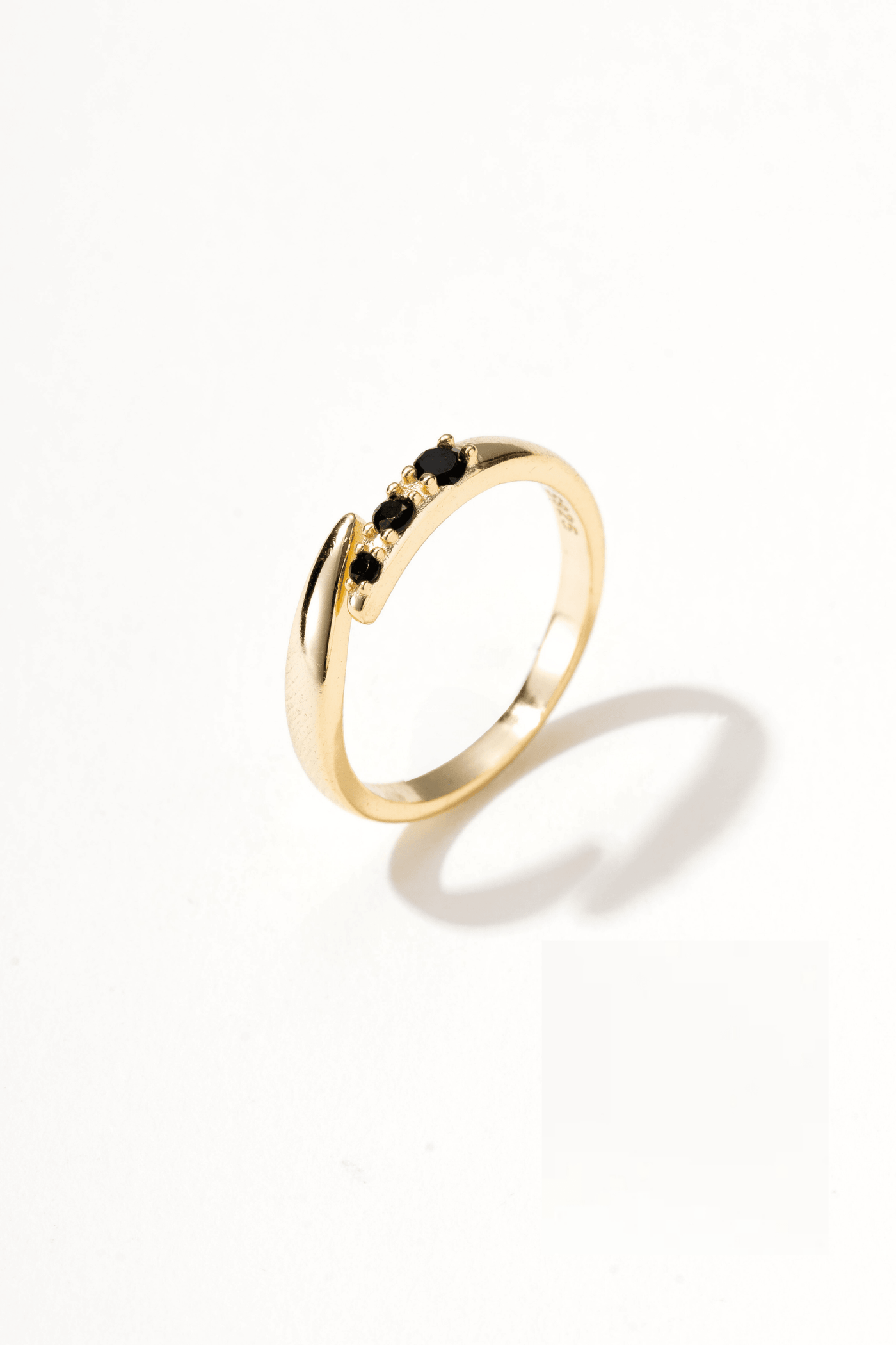 Noir Gemstone 18K Gold Ring