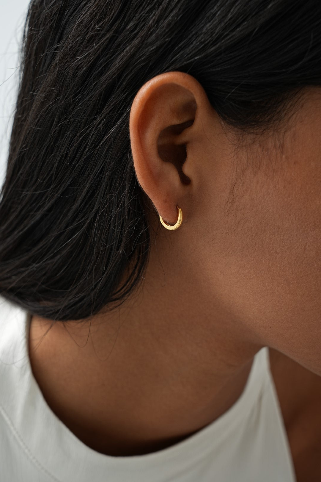 Saffron 18k Gold Hoop Earrings