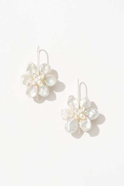 Thessalara Pearl  Earrings Silver