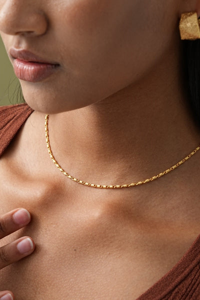 Yvaine Clavicle Gold Necklace