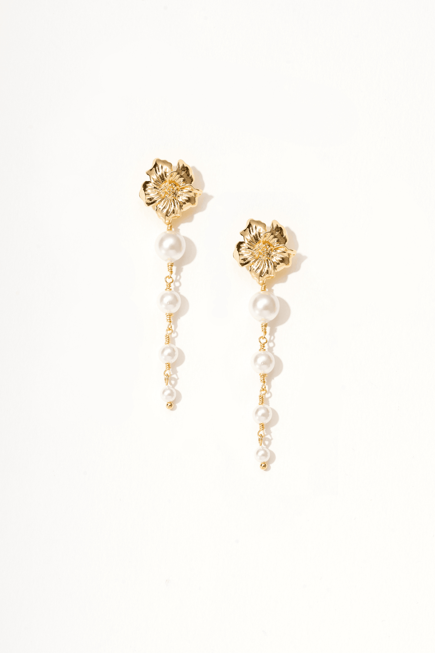 Zahra Muti Pearl Drop Earrings